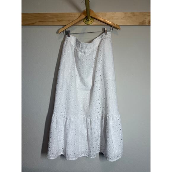 Women's Time and Tru White Eyelet Maxi Ruffle Bottom Cotton Skirt Size XXL (20) - Picture 8 of 10